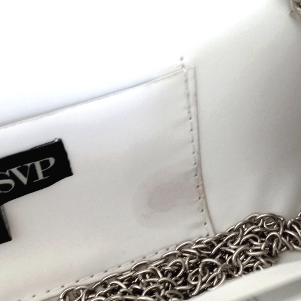 Vintage Art Deco Style White Satin Criss Cross Clutch with Hidden Chain - Picture 11 of 16